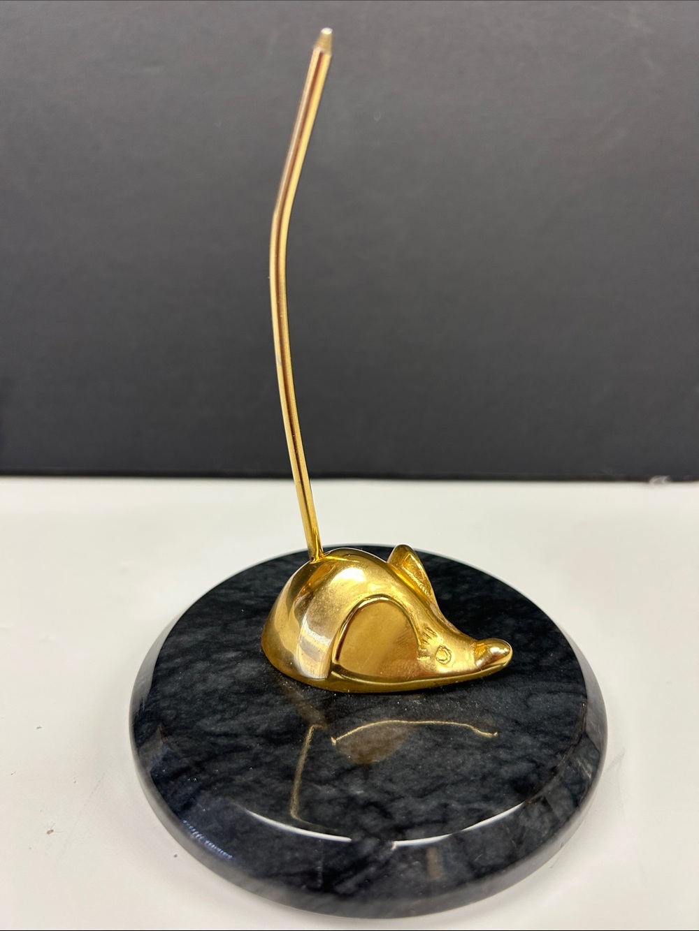 Vintage solid bass mouse on a black marble base paperweight/receipt/ mail  spike